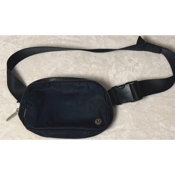black fanny pack lululemon Texas Longhorns Everywhere Belt Bag offering both functionality and style for the modern fan Lululemon Large Classic Belt Bag